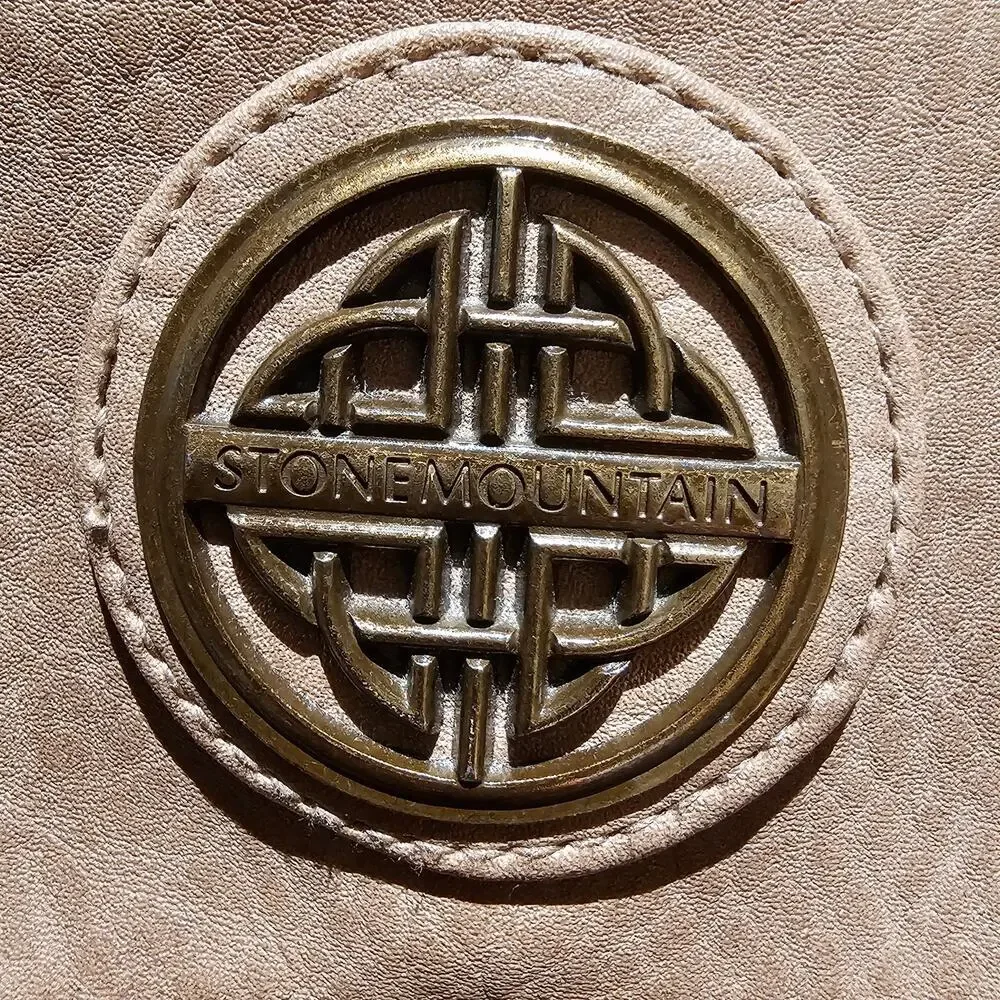 Stone Mountain Crossbody Bag Tan Faux Leather Medium Zip Pocket Adjustable Strap - Picture 5 of 12